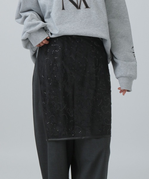 LEPSIM（レプシィム）の「アソートスパンコールスカーフ　598287（ストール/ショール・レディース・ブラック/ベージュ・ONE SIZE）」の3枚目の写真