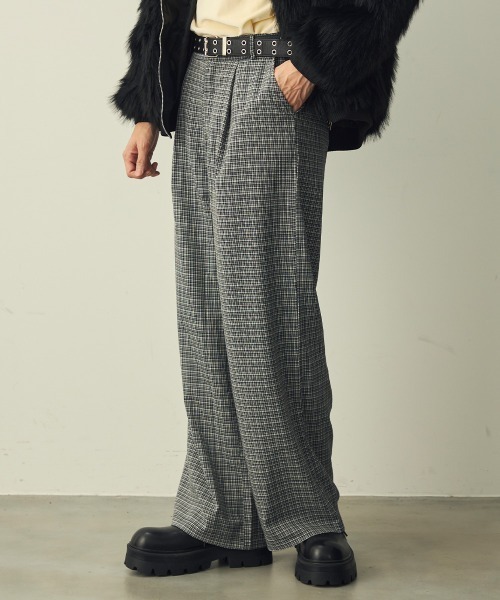 Shoowtime(ショウタイム)の「Check One-Tuck Wide Slacks / チェック1タックワイドスラックス(スラックス・メンズ・ブラック系/ブラウン系・X-LARGE/MEDIUM/LARGE)」の16枚目の写真
