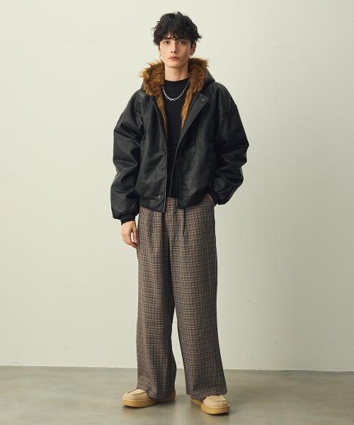 Shoowtime(ショウタイム)の「Check One-Tuck Wide Slacks / チェック1タックワイドスラックス(スラックス・メンズ・ブラック系/ブラウン系・X-LARGE/MEDIUM/LARGE)」の10枚目の写真