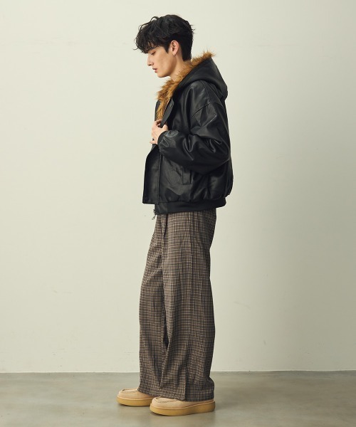 Shoowtime(ショウタイム)の「Check One-Tuck Wide Slacks / チェック1タックワイドスラックス(スラックス・メンズ・ブラック系/ブラウン系・X-LARGE/MEDIUM/LARGE)」の7枚目の写真