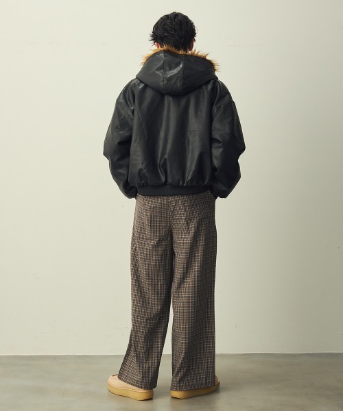 Shoowtime(ショウタイム)の「Check One-Tuck Wide Slacks / チェック1タックワイドスラックス(スラックス・メンズ・ブラック系/ブラウン系・X-LARGE/MEDIUM/LARGE)」の9枚目の写真