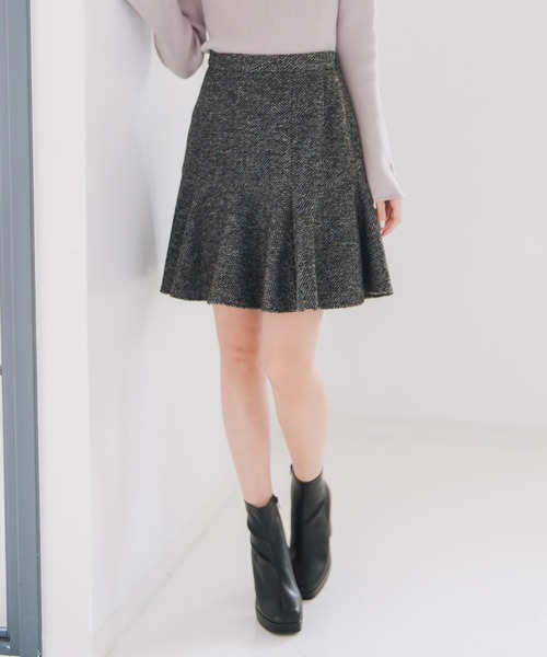 MISCH MASCH（ミッシュマッシュ）の「ローフレアミニスカート（スカート・レディース・アイボリー/ブラック×ホワイト・S/M）」の5枚目の写真