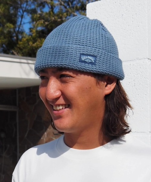 BILLABONG(ビラボン)の「BILLABONG メンズ WAFFLE BEANIE ビーニー 【2025年秋冬モデル】 @autumn/ビラボンロゴワンポイントニット帽・ビーニー(ニットキャップ/ビーニー・メンズ・ブラック/インディゴブルー/ネイビー/レッド系その他・FREE)」の3枚目の写真