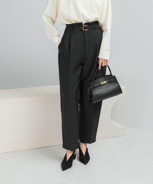 URBAN RESEARCH ROSSO WOMEN（アーバンリサーチ　ロッソ）の「ハイウエストベルト付きテーパードパンツ（その他パンツ・レディース・ブラック/グレー・38/36）」の2枚目の写真