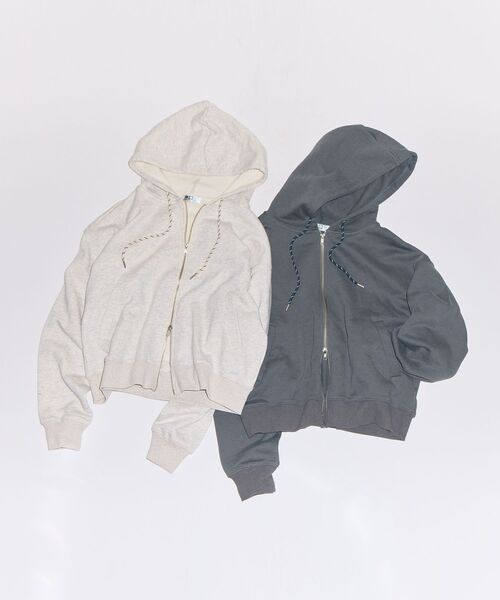 Green　Parks（グリーンパークス）の「■WITH KURUMI NAKATA スウェットZIPフード（パーカー・レディース・チャコールグレー/ホワイト系その他・FREE）」の8枚目の写真
