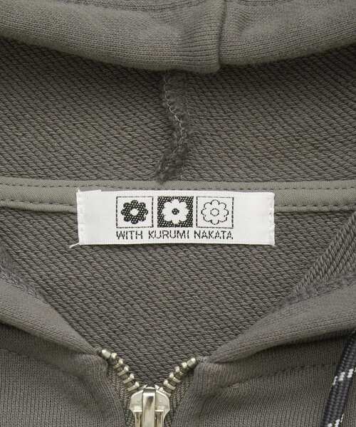 Green　Parks（グリーンパークス）の「■WITH KURUMI NAKATA スウェットZIPフード（パーカー・レディース・チャコールグレー/ホワイト系その他・FREE）」の19枚目の写真