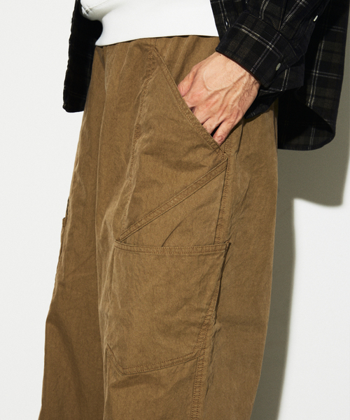JOURNAL STANDARD（ジャーナルスタンダード）の「エアー フォーム カーゴ パンツ（カーゴパンツ・メンズ・ブラック/チャコールグレー/ブラウン系その他・MEDIUM/LARGE）」の8枚目の写真