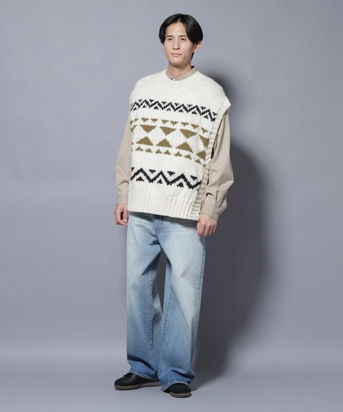 NANO universe（ナノユニバース）の「ペルー産ハンドニットベスト（ベスト・メンズ・ホワイト/ブラック/モカ・M/L）」の20枚目の写真