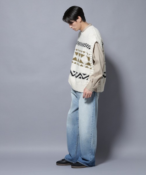 NANO universe（ナノユニバース）の「ペルー産ハンドニットベスト（ベスト・メンズ・ホワイト/ブラック/モカ・M/L）」の21枚目の写真