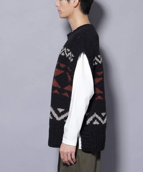 NANO universe（ナノユニバース）の「ペルー産ハンドニットベスト（ベスト・メンズ・ホワイト/ブラック/モカ・M/L）」の13枚目の写真