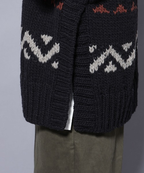 NANO universe（ナノユニバース）の「ペルー産ハンドニットベスト（ベスト・メンズ・ホワイト/ブラック/モカ・M/L）」の7枚目の写真