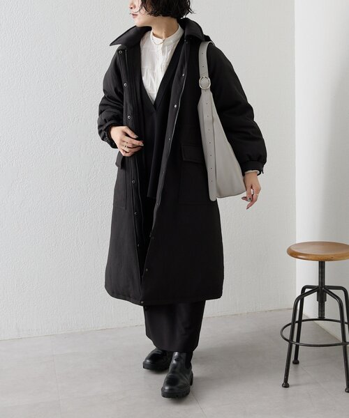 ear PAPILLONNER（イアパピヨネ）の「《本革/A4サイズ対応》ロングベルトショルダーバッグ（ショルダーバッグ・レディース・ライトグレー/ネイビー・FREE）」の14枚目の写真