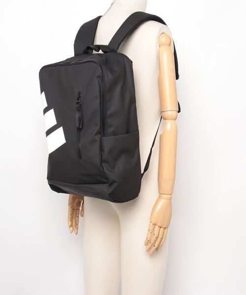 adidas（アディダス）の「バックトゥユニバーシティ バックパック / アディダス adidas（バックパック/リュック・メンズ・ブラック×ホワイト・FREE）」の10枚目の写真