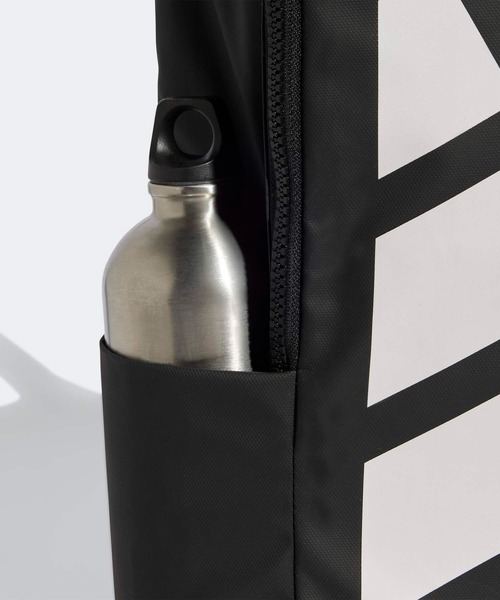 adidas（アディダス）の「バックトゥユニバーシティ バックパック / アディダス adidas（バックパック/リュック・メンズ・ブラック×ホワイト・FREE）」の6枚目の写真