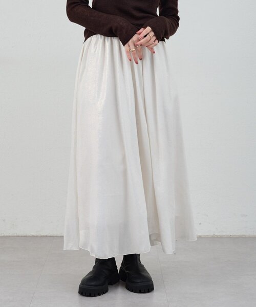 SHENERY（シーナリー）の「シャイニースカート（スカート・レディース・ホワイト/ブラック・38/36）」の2枚目の写真