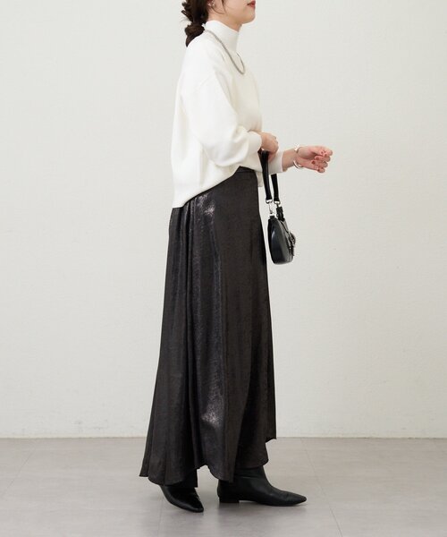 SHENERY（シーナリー）の「シャイニースカート（スカート・レディース・ホワイト/ブラック・38/36）」の21枚目の写真