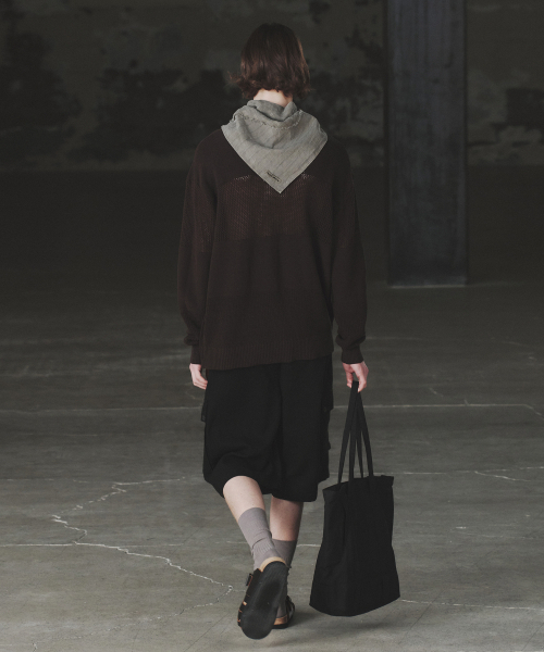 INSILENCE(インサイロンス)の「リネンバミューダカーゴショーツ ブラック(その他パンツ・レディース・その他・SMALL/MEDIUM/LARGE)」の11枚目の写真
