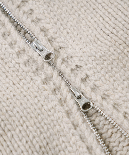 FRIZMWORKS(フリズムワークス)の「HEAVY COWICHAN ZIP UP CARDIGAN _ OATMEAL(カーディガン/ボレロ・メンズ・その他・SMALL/MEDIUM/LARGE/X-LARGE)」の7枚目の写真