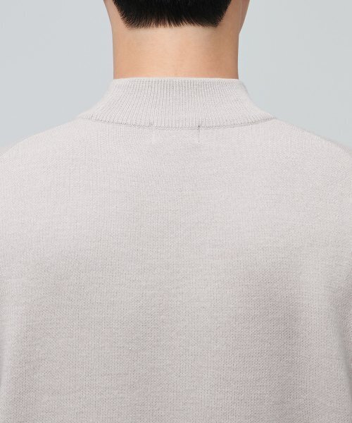 MUSINSA STANDARD(ムシンサスタンダード)の「ミニマルモックネックニット【きのこ】(ニット/セーター・メンズ・その他・SMALL/MEDIUM/LARGE/X-LARGE/XX-LARGE)」の5枚目の写真
