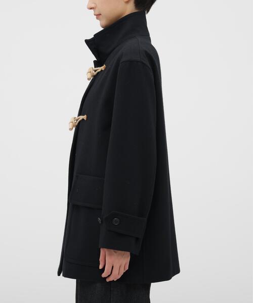 MARGARET HOWELL（マーガレットハウエル）の「LIGHT FLANNEL WOOL COAT（ダッフルコート・レディース・ブラック・2/1）」の11枚目の写真