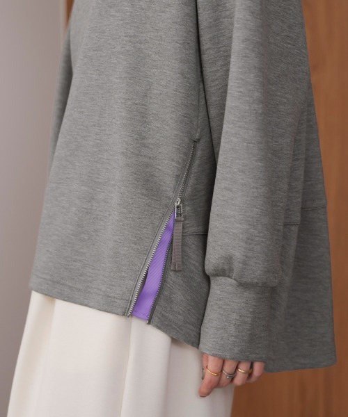 Bou Jeloud(ブージュルード)の「シルキーダンボールコクーンパーカー(パーカー・レディース・ブラック/オフホワイト/グレー・FREE)」の4枚目の写真