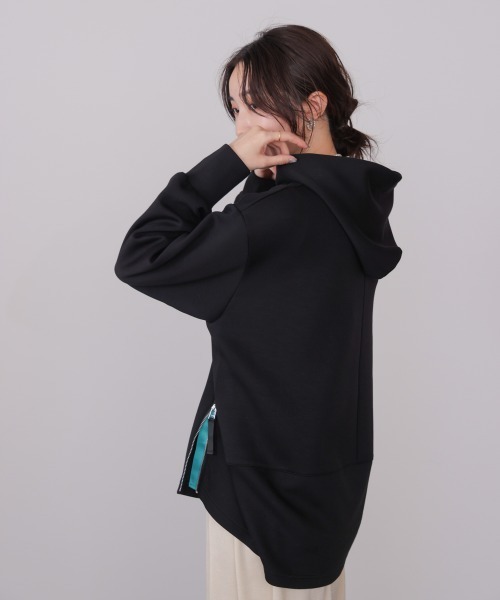 Bou Jeloud(ブージュルード)の「シルキーダンボールコクーンパーカー(パーカー・レディース・ブラック/オフホワイト/グレー・FREE)」の17枚目の写真