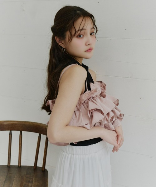 Olu.（オルドット）の「ボリュームフリルビスチェ（キャミソール・レディース・ピンク/アイボリー/ブラック・FREE）」の7枚目の写真