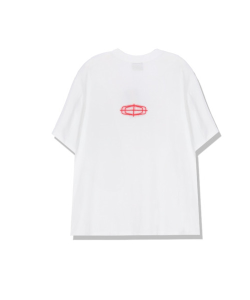 AFTERMATH（アフターマス）の「ATM x DIMZ BOLD LOGO TEE [OFF WHITE]（Tシャツ/カットソー・レディース・アイボリー・LARGE/X-LARGE/MEDIUM）」の2枚目の写真
