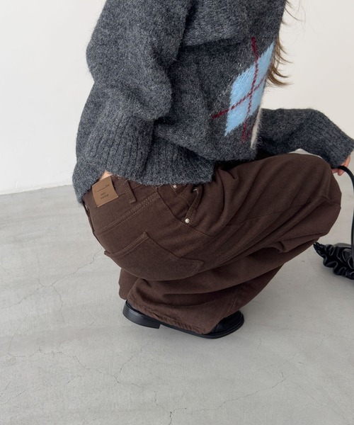 CANAL JEAN（キャナルジーン）の「El mar　裏起毛カーブパンツ（その他パンツ・レディース・ブラウン・SMALL/MEDIUM）」の4枚目の写真