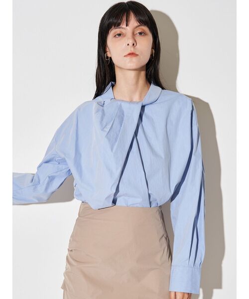 ELENDEEK（エレンディーク）の「ツイストギャザーブラウス（シャツ/ブラウス・レディース・オフホワイト/ブルー/ピンク・FREE）」の7枚目の写真