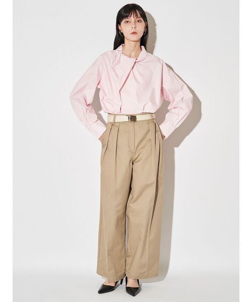 ELENDEEK（エレンディーク）の「ツイストギャザーブラウス（シャツ/ブラウス・レディース・オフホワイト/ブルー/ピンク・FREE）」の21枚目の写真