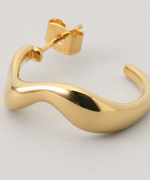 PHILIPPE AUDIBERT（フィリップ オーディベール）の「【PHILIPPE AUDIBERT】Elrose earring brass g（ピアス（両耳用）・レディース・ゴールド・FREE）」の9枚目の写真