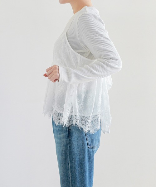 Freesia by andme(フリージアバイアンドミー)の「バックリボンレースキャミソールビスチェ(キャミソール・レディース・ブラック/オフホワイト・FREE)」の15枚目の写真