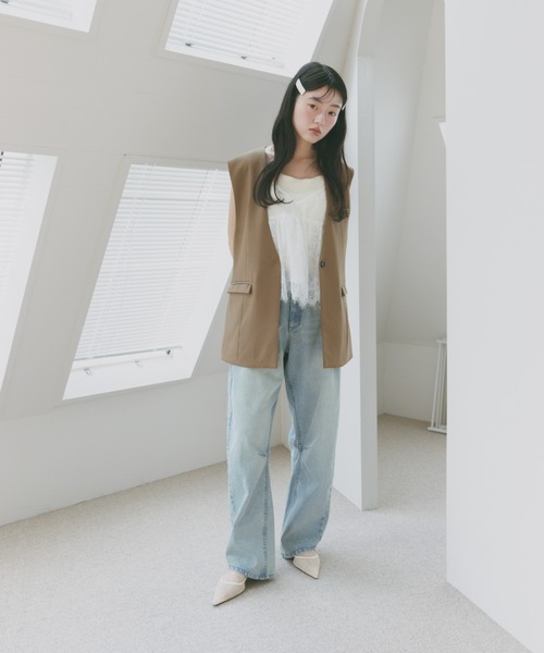 Freesia by andme(フリージアバイアンドミー)の「バックリボンレースキャミソールビスチェ(キャミソール・レディース・ブラック/オフホワイト・FREE)」の8枚目の写真