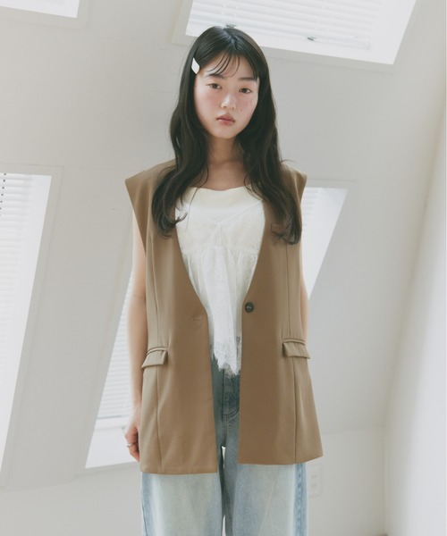 Freesia by andme(フリージアバイアンドミー)の「バックリボンレースキャミソールビスチェ(キャミソール・レディース・ブラック/オフホワイト・FREE)」の9枚目の写真
