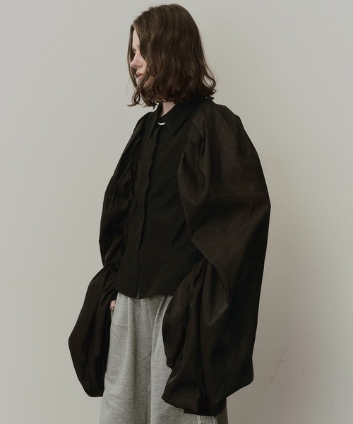 LA BELLE ETUDE（ラベルエチュード）の「WING SLEEVE BLⅡ（シャツ/ブラウス・レディース・ブラック/ホワイト・FREE）」の7枚目の写真