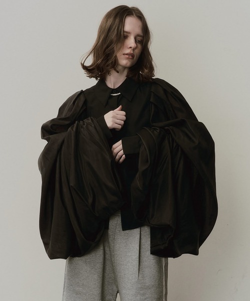 LA BELLE ETUDE（ラベルエチュード）の「WING SLEEVE BLⅡ（シャツ/ブラウス・レディース・ブラック/ホワイト・FREE）」の9枚目の写真