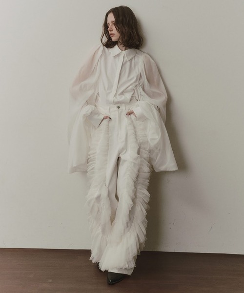 LA BELLE ETUDE（ラベルエチュード）の「WING SLEEVE BLⅡ（シャツ/ブラウス・レディース・ブラック/ホワイト・FREE）」の3枚目の写真