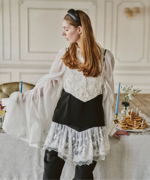 LA BELLE ETUDE（ラベルエチュード）の「WING SLEEVE BLⅡ（シャツ/ブラウス・レディース・ブラック/ホワイト・FREE）」の16枚目の写真