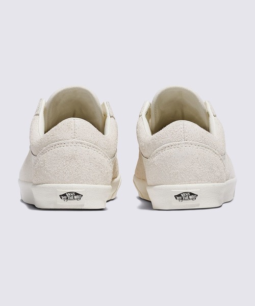 VANS(バンズ)の「オールドスクール ロープロ / Old Skool Lowpro MARSHMALLOW VN000D0ECCZ1(スニーカー・メンズ・オフホワイト・6/5.5/5/4.5/4)」の4枚目の写真
