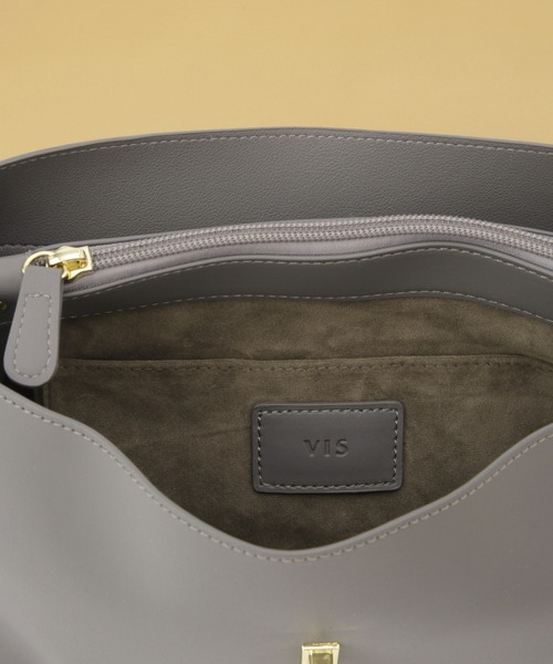 VIS（ビス）の「【新色追加】【軽量】ひねり金具ワンハンドルバッグ/2WAY（ハンドバッグ・レディース・ブラック系その他/グレー系その他/ベージュ/キャメル/ブラック・FREE）」の8枚目の写真