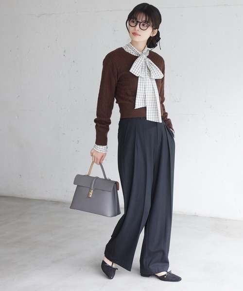 VIS（ビス）の「【新色追加】【軽量】ひねり金具ワンハンドルバッグ/2WAY（ハンドバッグ・レディース・ブラック系その他/グレー系その他/ベージュ/キャメル/ブラック・FREE）」の11枚目の写真