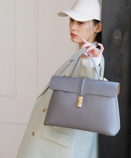 VIS（ビス）の「【新色追加】【軽量】ひねり金具ワンハンドルバッグ/2WAY（ハンドバッグ・レディース・ブラック系その他/グレー系その他/ベージュ/キャメル/ブラック・FREE）」の12枚目の写真