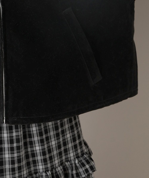 RAGEBLUE(レイジブルー)の「スウェードショートブルゾン(ブルゾン・レディース・ブラウン/ブラック・FREE)」の5枚目の写真