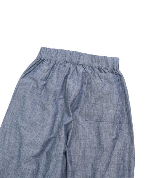 Yarmo（ヤーモ）の「[Yarmo] Wide Tuck Easy PT_Dungaree（その他パンツ・レディース・インディゴブルー・FREE）」の19枚目の写真