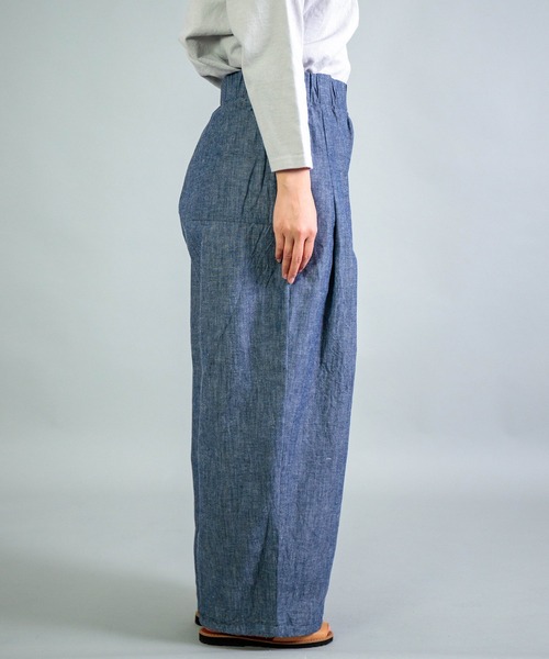 Yarmo（ヤーモ）の「[Yarmo] Wide Tuck Easy PT_Dungaree（その他パンツ・レディース・インディゴブルー・FREE）」の8枚目の写真
