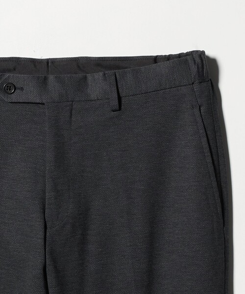 A DAY IN THE LIFE UNITED ARROWS（アデイインザライフユナイテッドアローズ）の「ポンチプリント ノープリーツ スラックス-セットアップ対応-＜A DAY IN THE LIFE＞（スラックス・メンズ・ロイヤルブルー/ダークブラウン/グレー系・M/L/S/XL）」の6枚目の写真