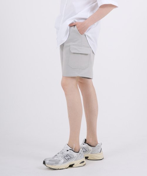 THE-ABON(エイボン)の「デイリーコットンカーゴハーフパンツグレー(その他パンツ・メンズ・グレー・XXX-LARGE/M/L/2XL/XL)」の1枚目の写真