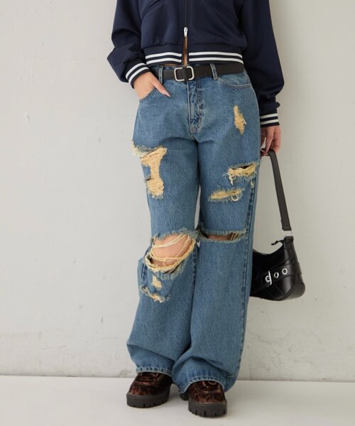 WHO'S WHO gallery(フーズフーギャラリー)の「ボールドダメージデニム(デニムパンツ・レディース・ブラック/ブルー・FREE)」の12枚目の写真