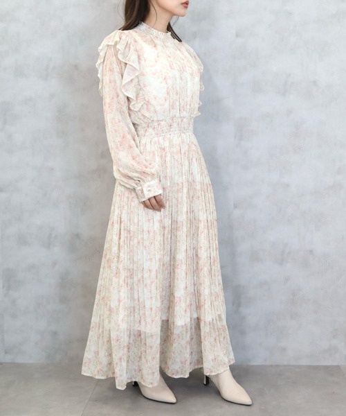 CECIL McBEE（セシルマクビー）の「楊柳花柄フリルプリーツワンピース（ワンピース・レディース・ラベンダー/ブルー/ピンク・MEDIUM）」の7枚目の写真